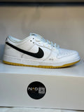 Nike SB Dunk Low White Gum - profil pointant vers la droite