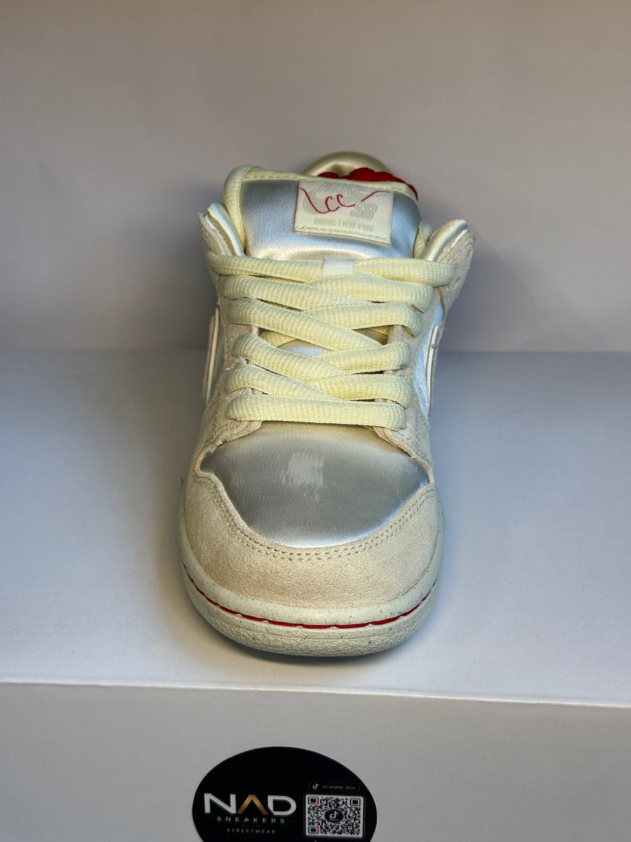 Nike SB Dunk Low City of Love crème 2