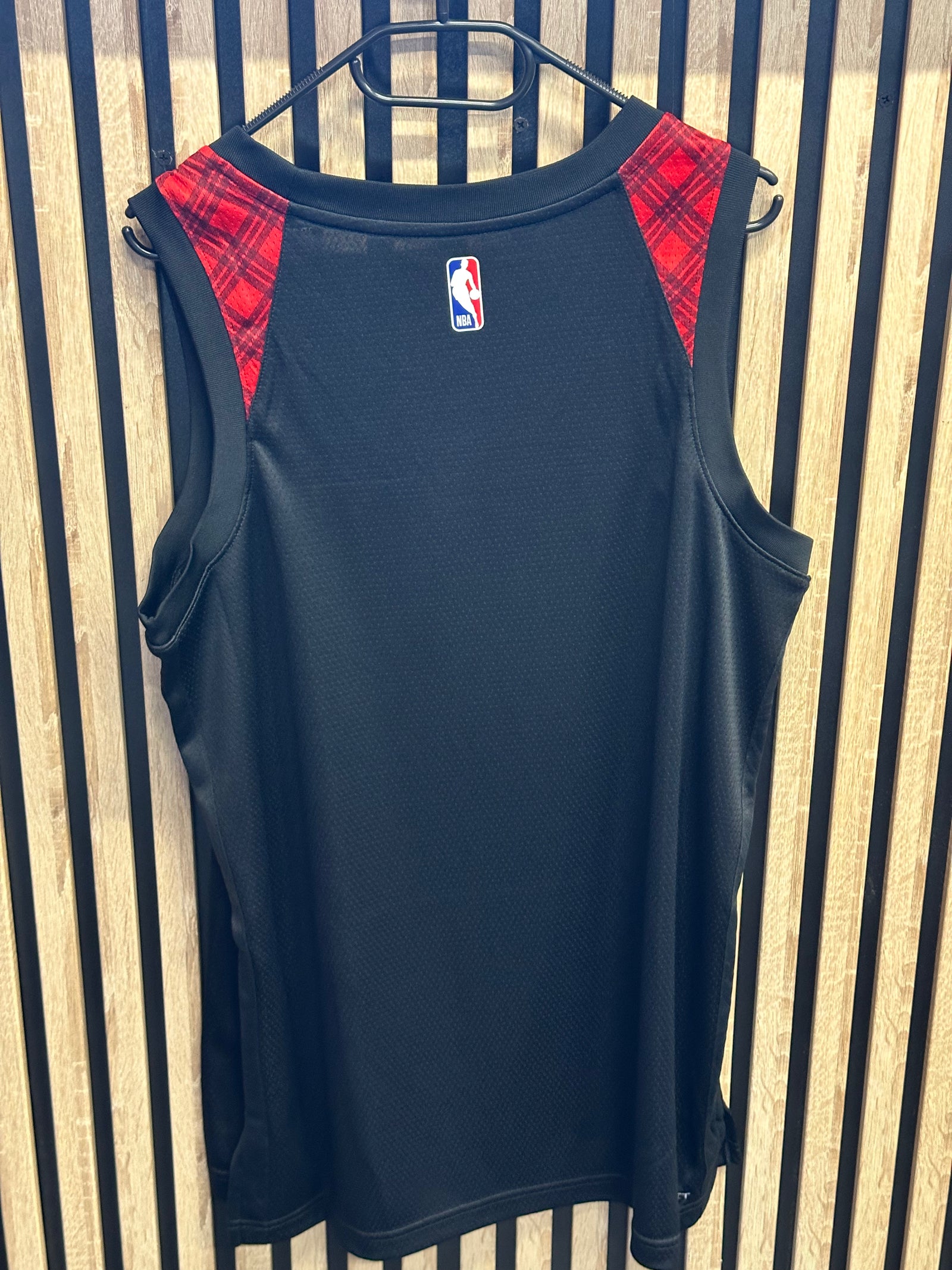 Nike Portland Trail Blazers Ripcity noir et rouge - vue arrière