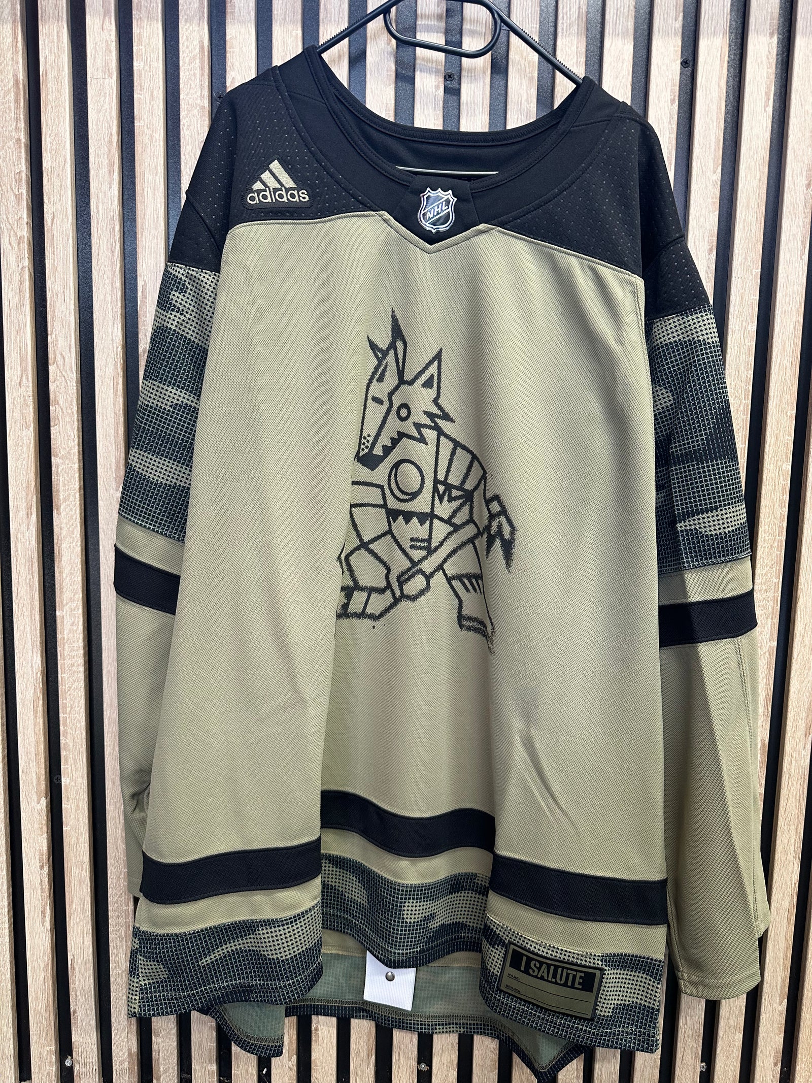 Adidas Arizona Coyotes Kachina kaki et noir - vue avant