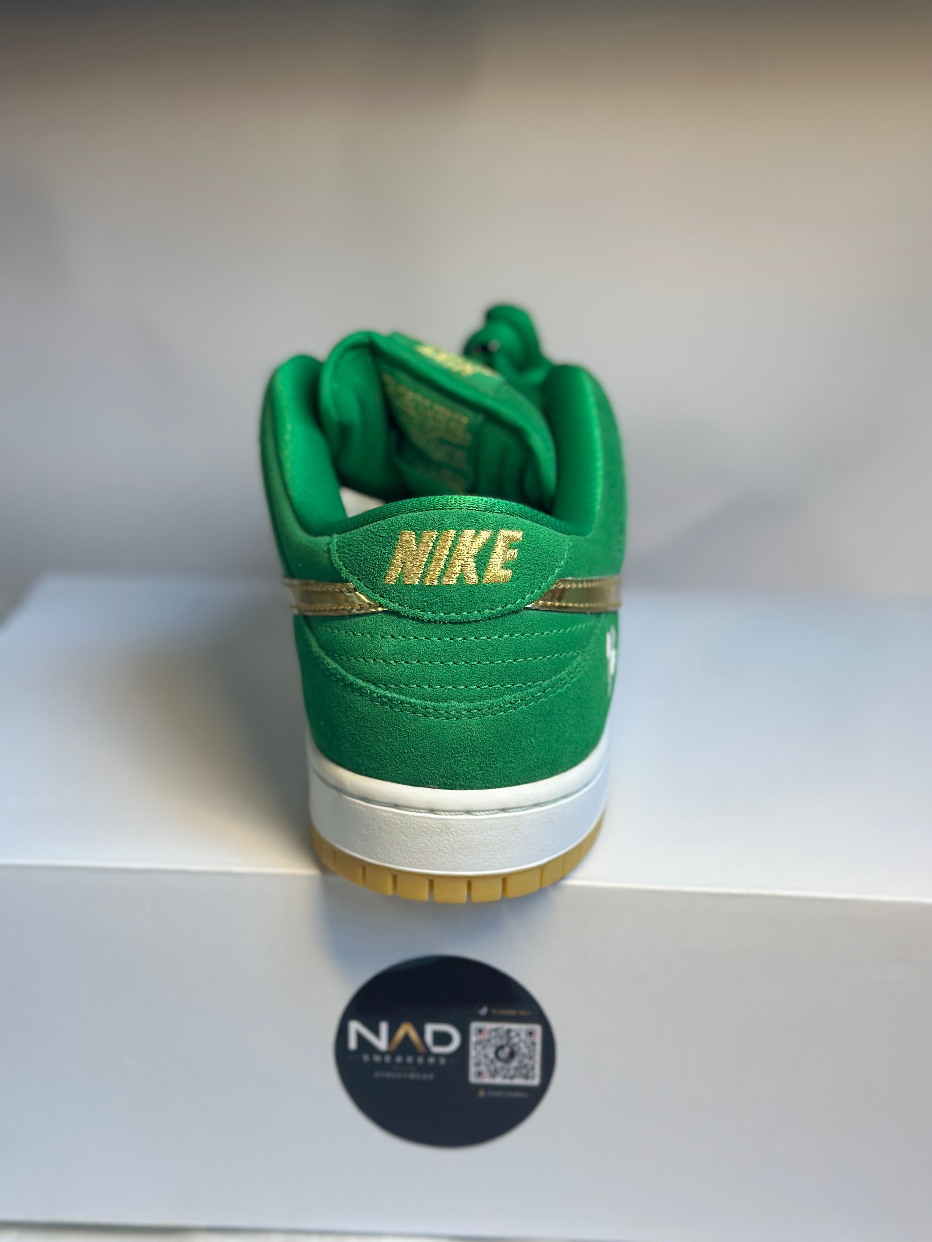 Nike SB Dunk Low Lucky verte - vue 2