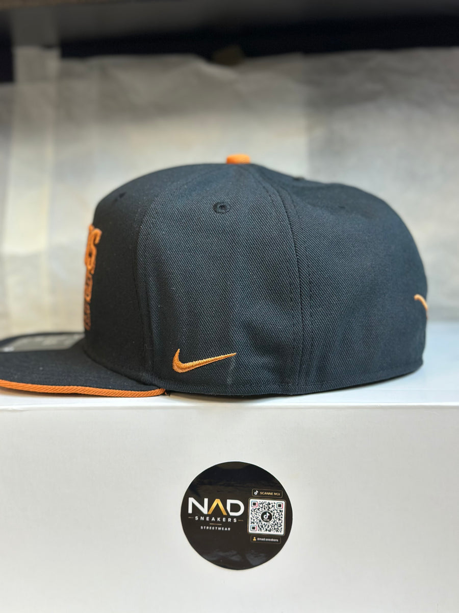 Nike Texas – 7 5/8 2