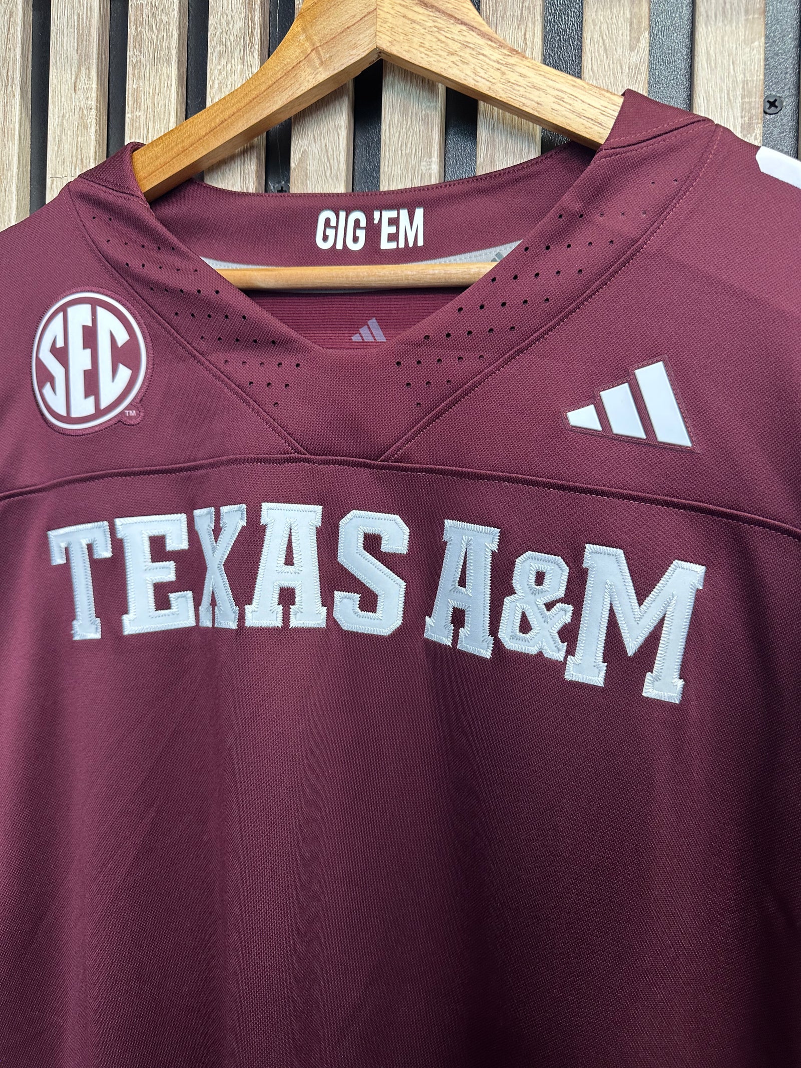 Adidas Texas A&M jersey bordeaux - L - détail avant