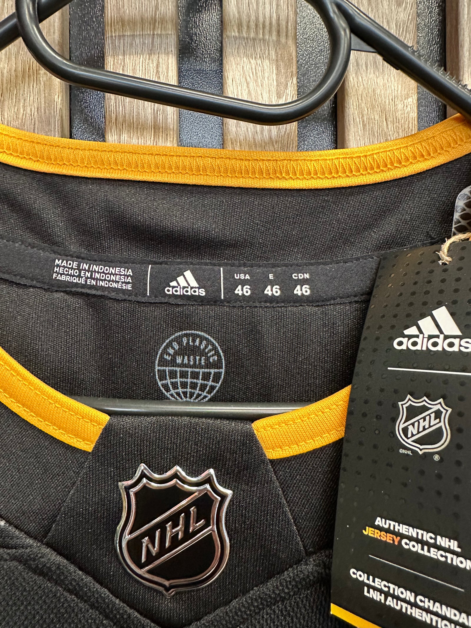 Adidas Pittsburgh Penguins noir et jaune - étiquette de taille
