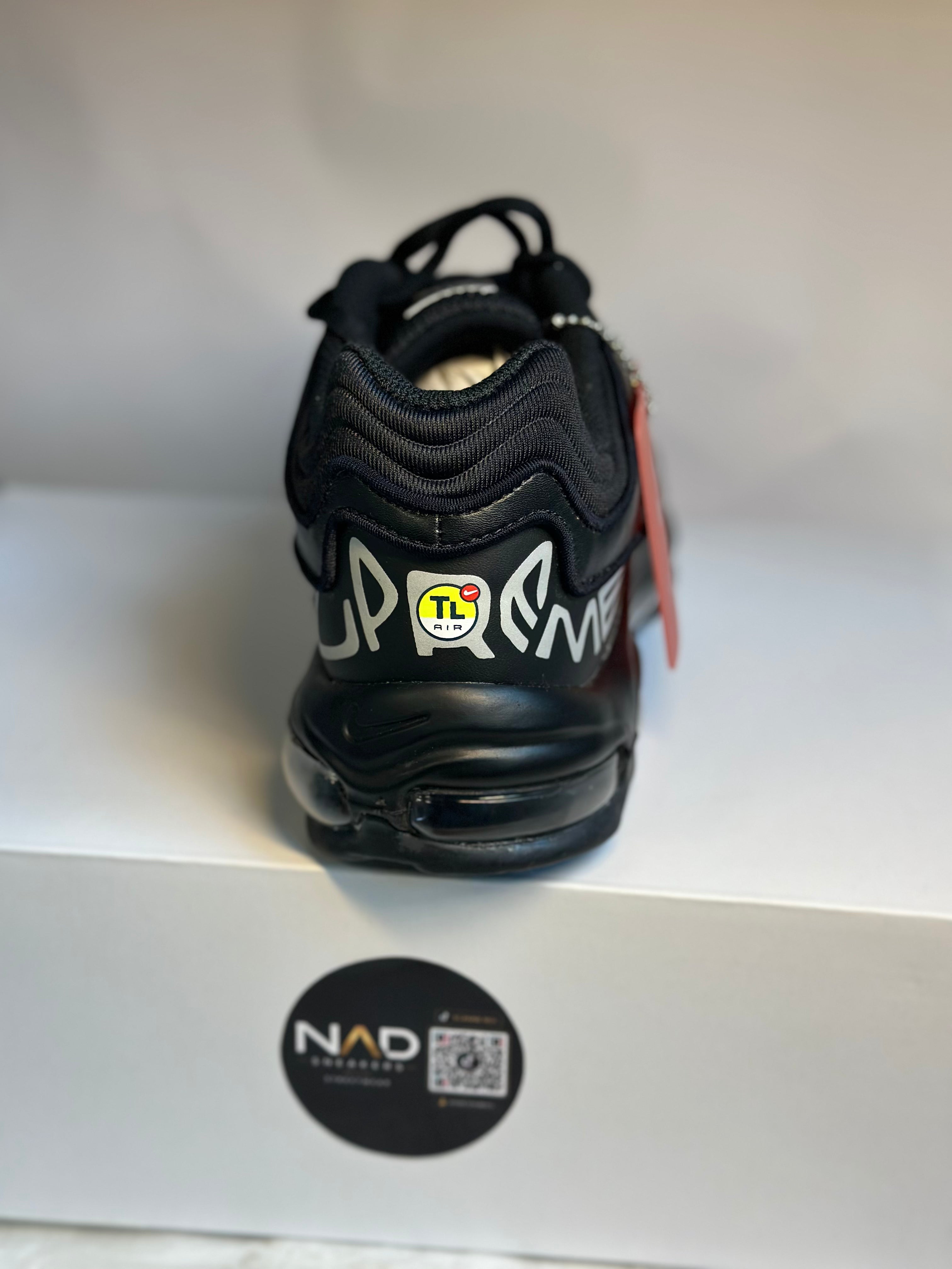 Nike Air Max 98 Supreme