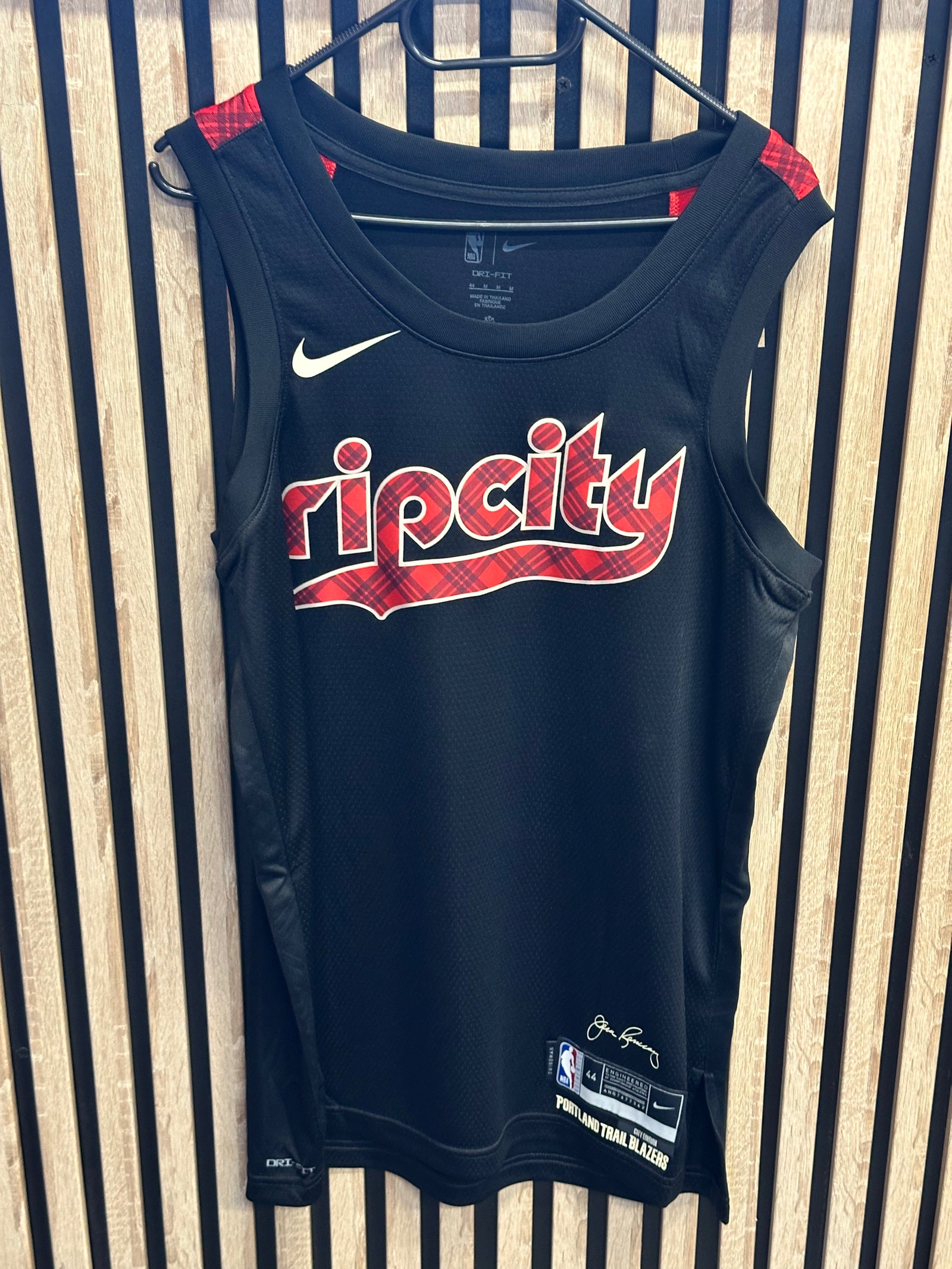 Nike Portland Trail Blazers Ripcity noir et rouge - vue avant