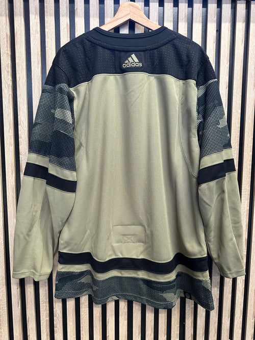 Adidas Chicago Blackhawks kaki et noir - vue arrière