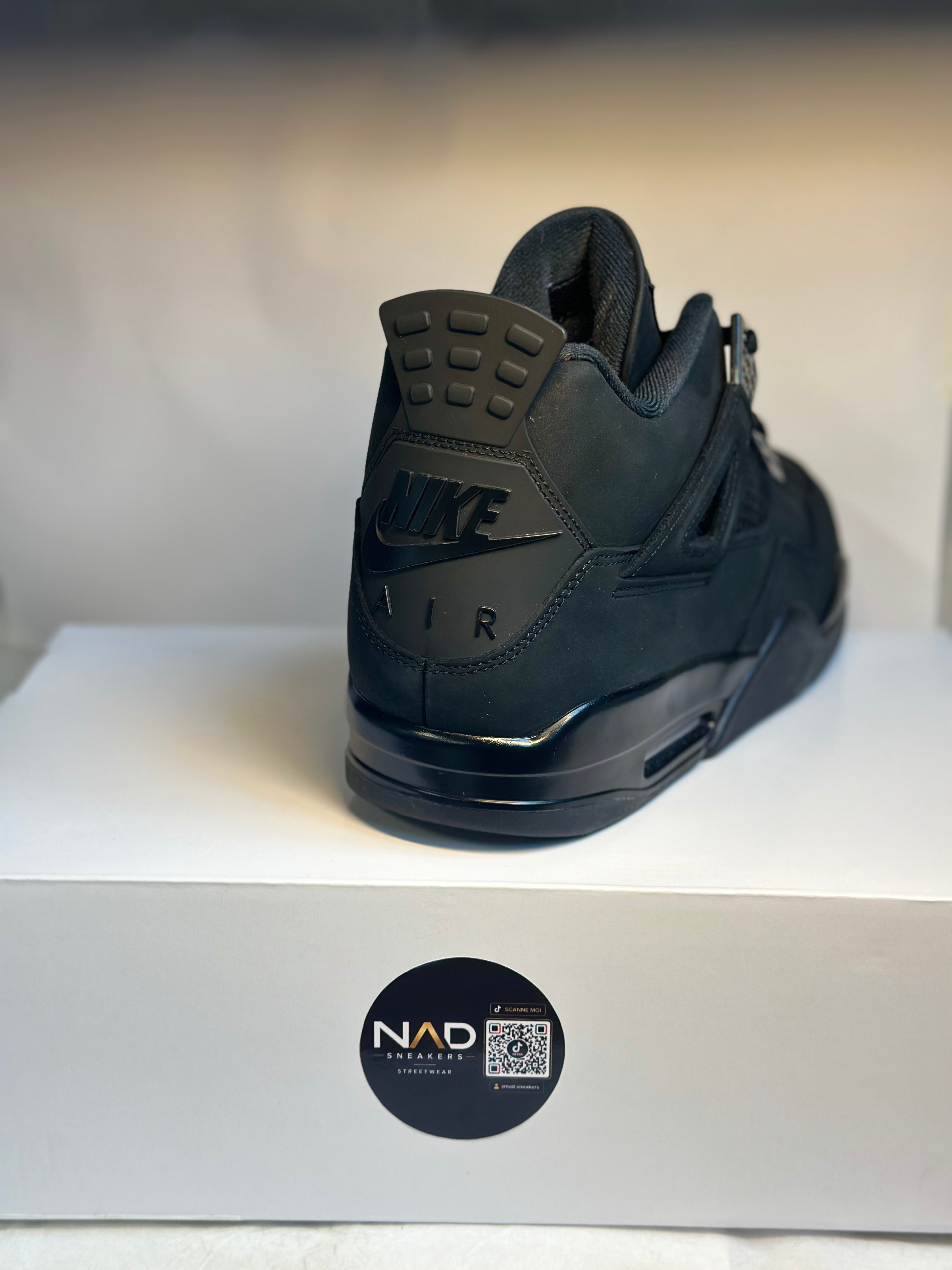 Air Jordan 4 Black Cat - vue 2