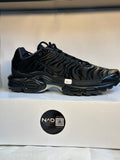 Nike Air Max Plus TN Black - profil pointant vers la droite