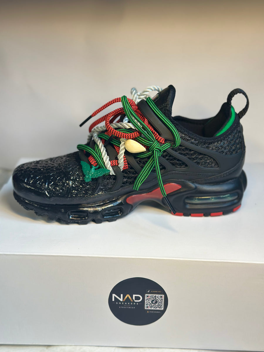 Nike Air Max Plus TN Homecoming noire 3