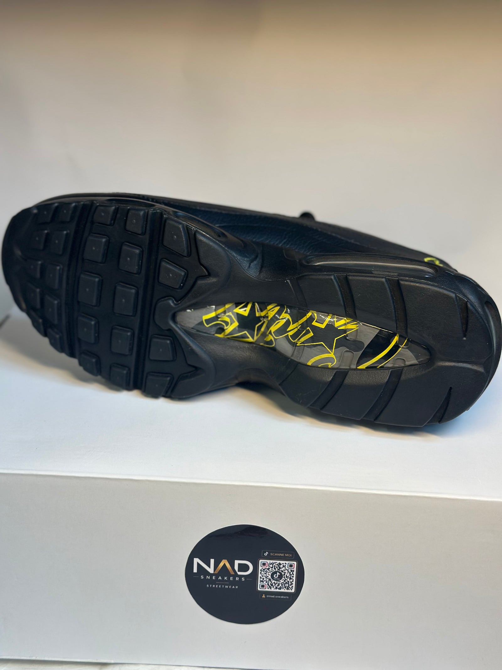Nike Air Max 95 Corteiz noire et jaune - vue 4