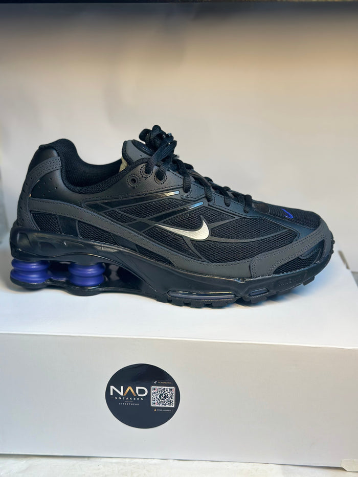 Nike Shox Ride 2 noire et bleue - vue 1